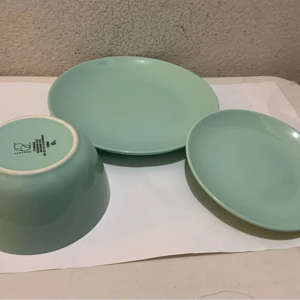 Project 62 Target AVESTA Light Green Stoneware Smooth Dinner Salad Plate bowl